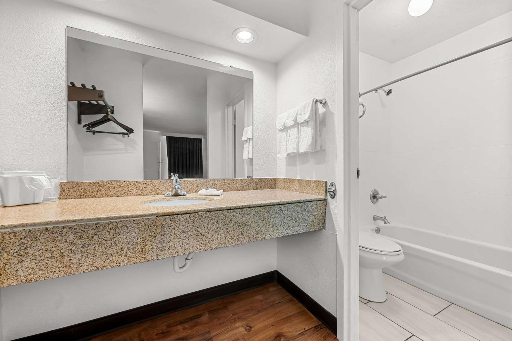 Americas Best Value Inn Hamilton Exteriér fotografie